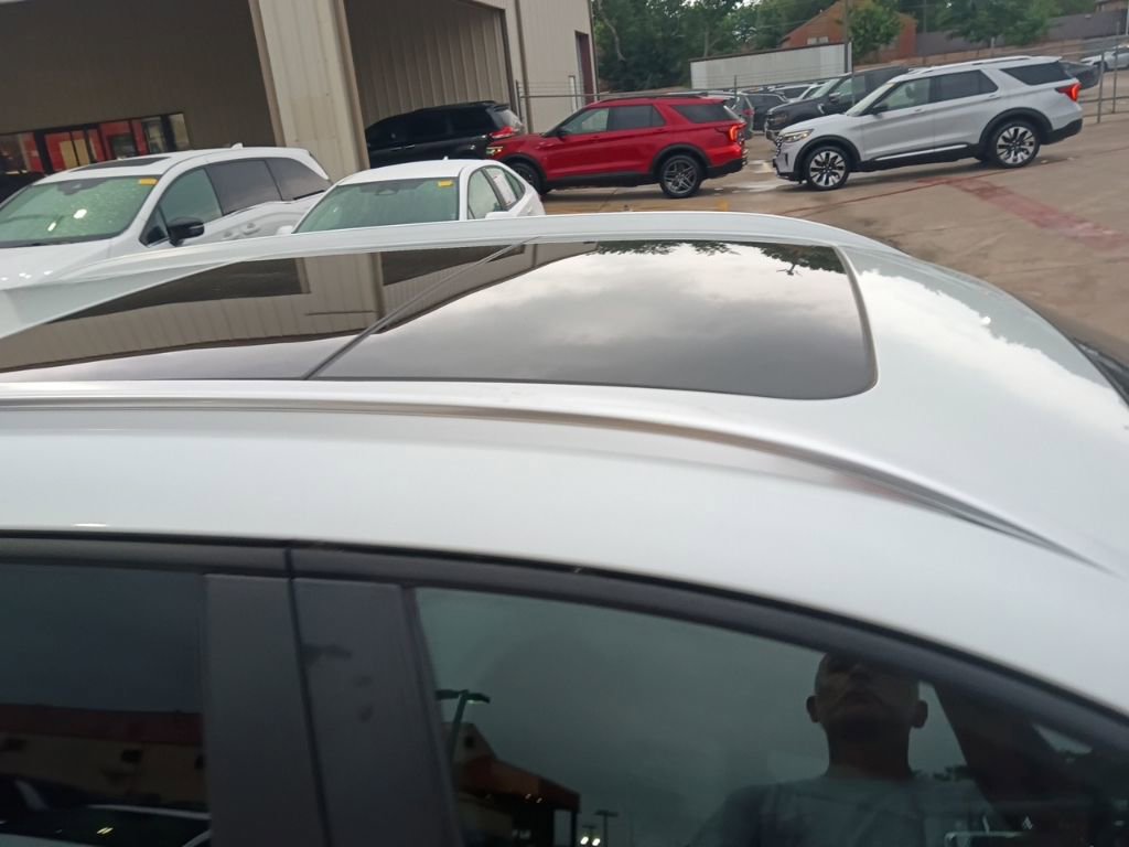 Used 2025 MAZDA CX-50 AWD 2.5 S w/ Premium Package image 8