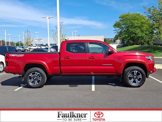Certified 2019 Toyota Tacoma TRD Sport AWD/4WD image 7