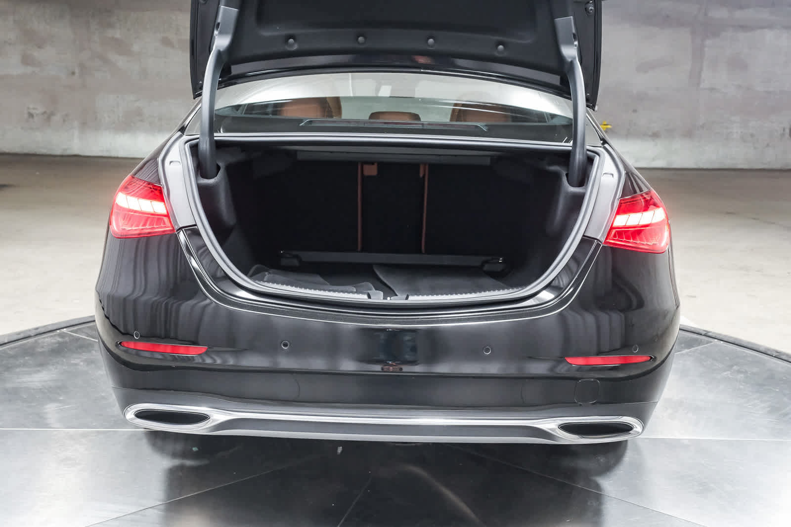 Used 2026 Mercedes-Benz C 300 Sedan image 31