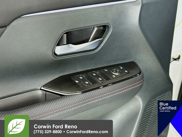 Used 2025 Nissan Kicks SR image 21