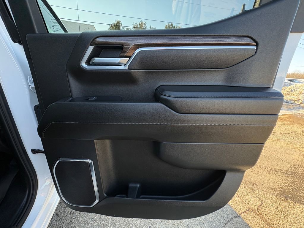 Used 2025 Chevrolet Silverado 1500 LT w/ Work Truck Package image 45