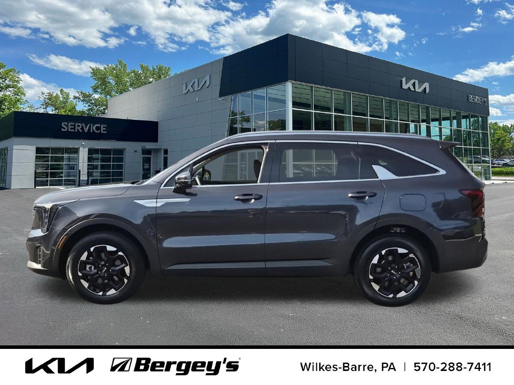 Certified 2026 Kia Sorento S w/ S Panoramic Sunroof Package AWD/4WD image 18