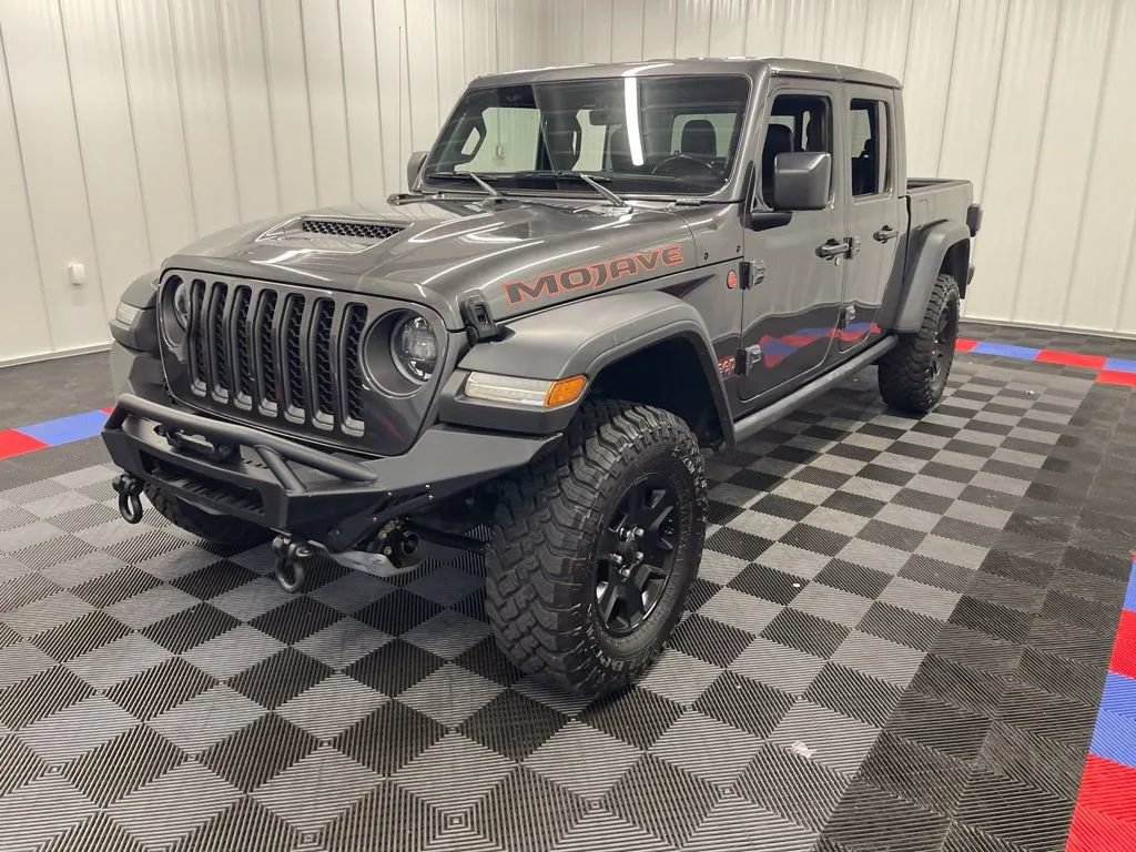 Used 2023 Jeep Gladiator Mojave w/ LED Lighting Group AWD/4WD image 8