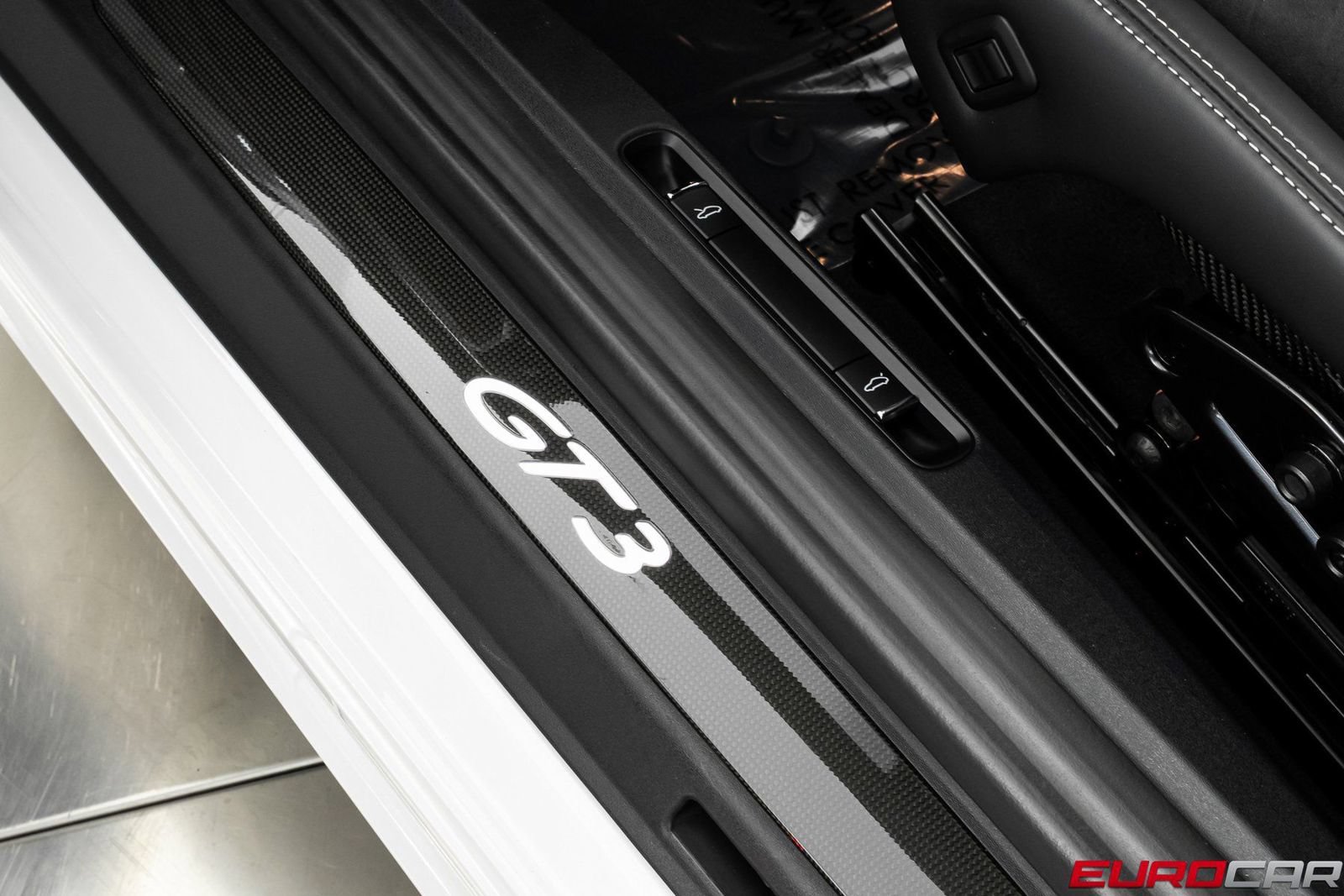 Used 2018 Porsche 911 GT3 RWD image 50