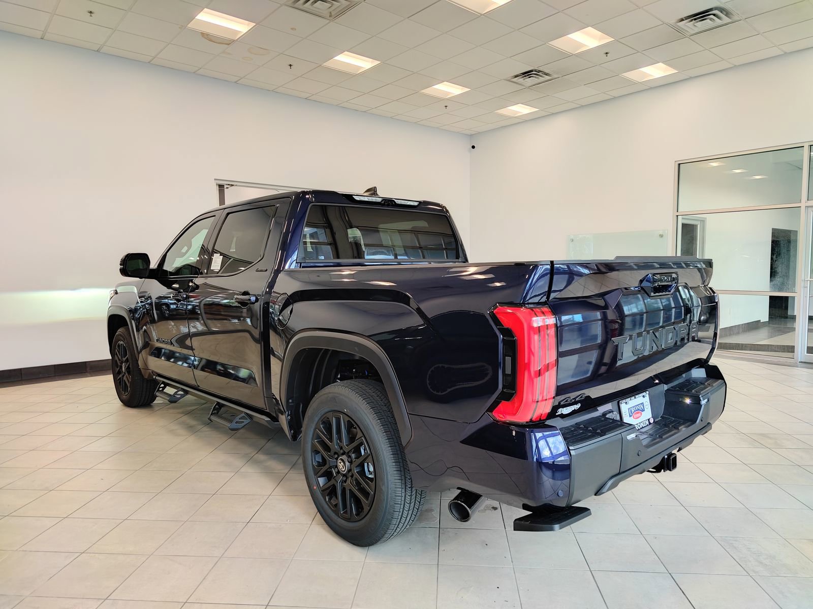 New 2026 Toyota Tundra Limited AWD/4WD image 5