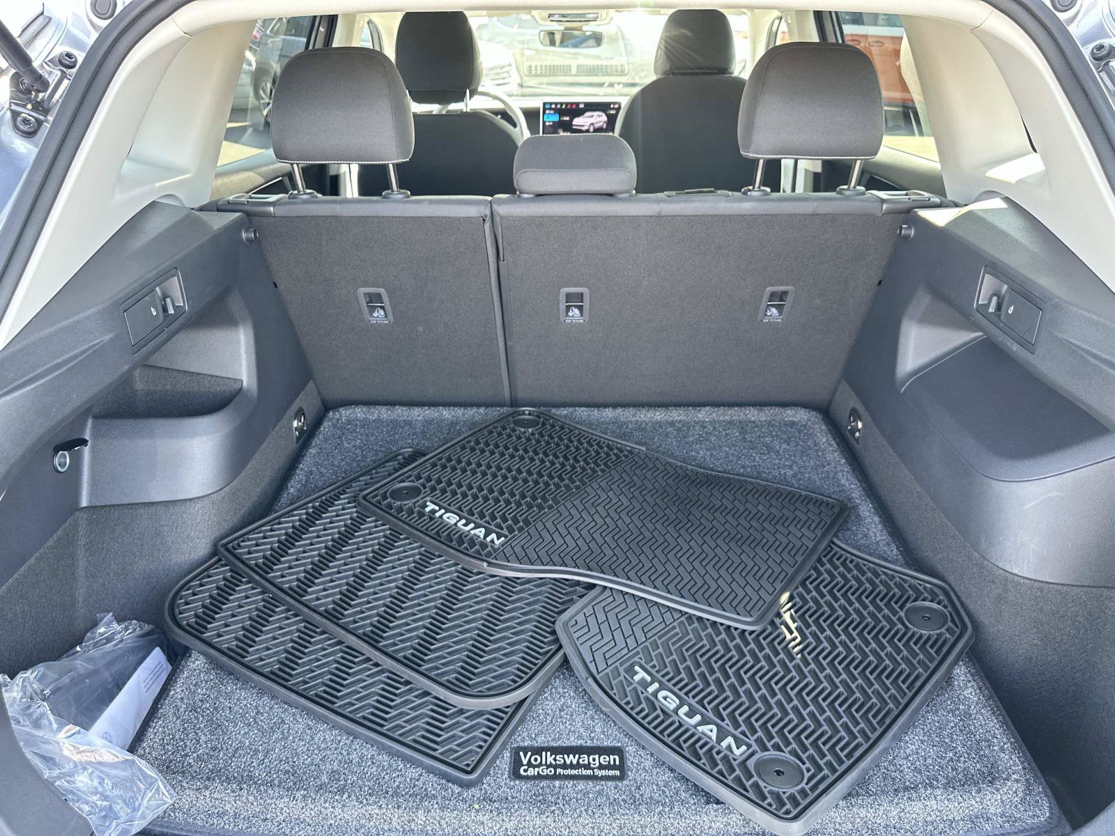 Certified 2026 Volkswagen Tiguan S FWD image 5