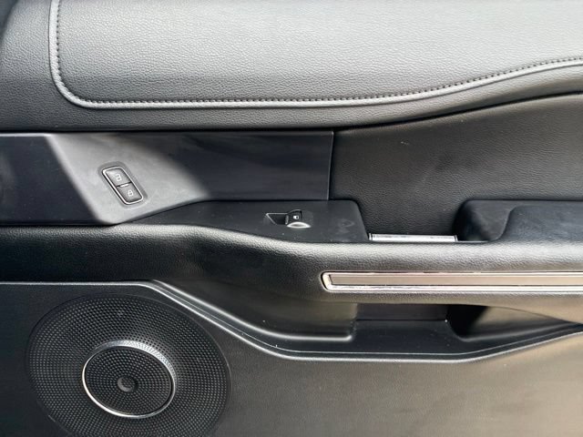 Used 2021 Ford Expedition XLT RWD image 14