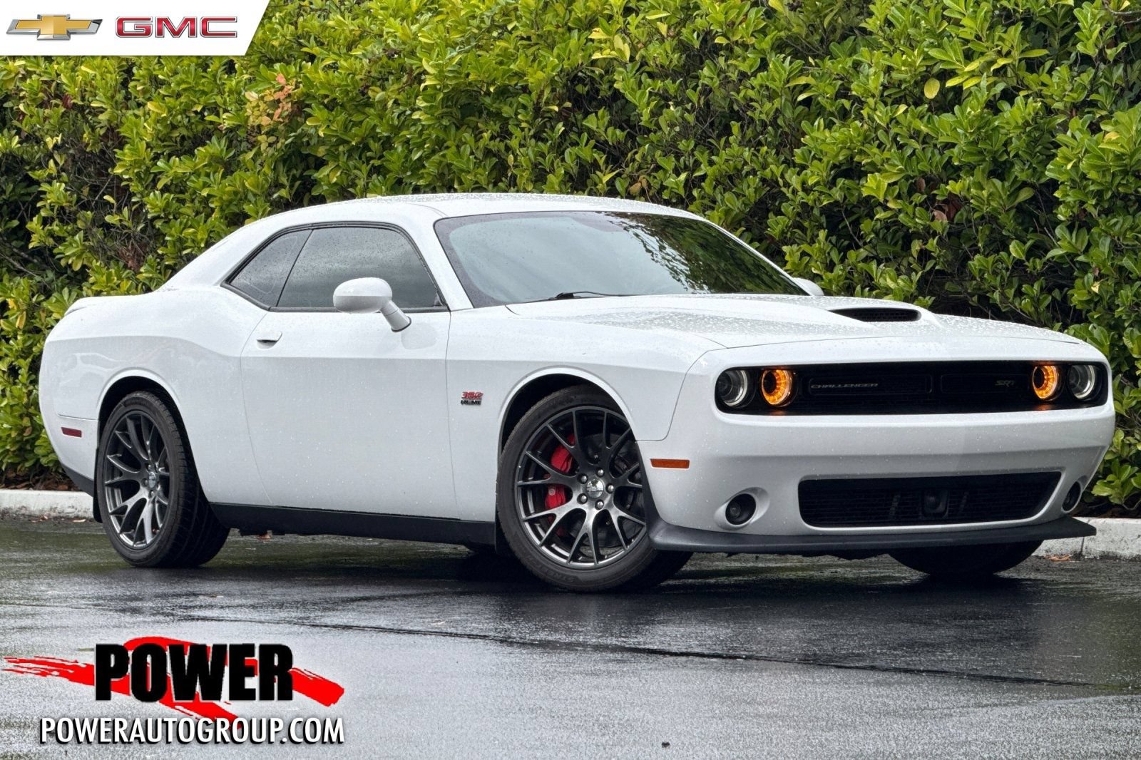 Used 2015 Dodge Challenger SRT w/ Technology Group RWD image 1