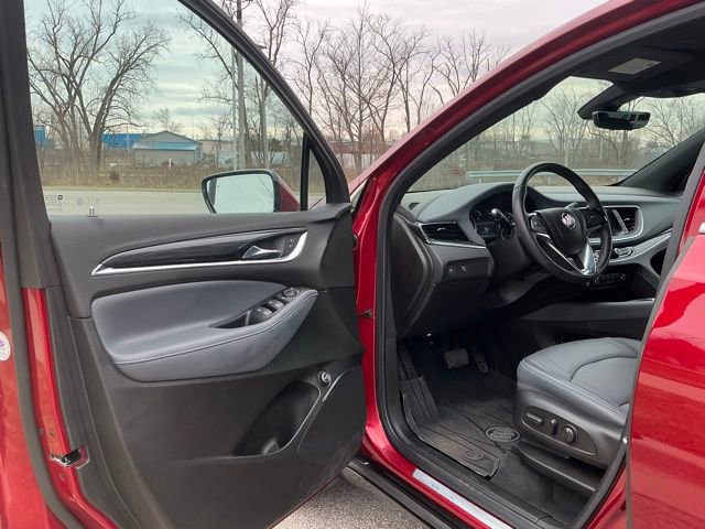Used 2024 Buick Enclave Essence w/ Experience Buick Package image 15
