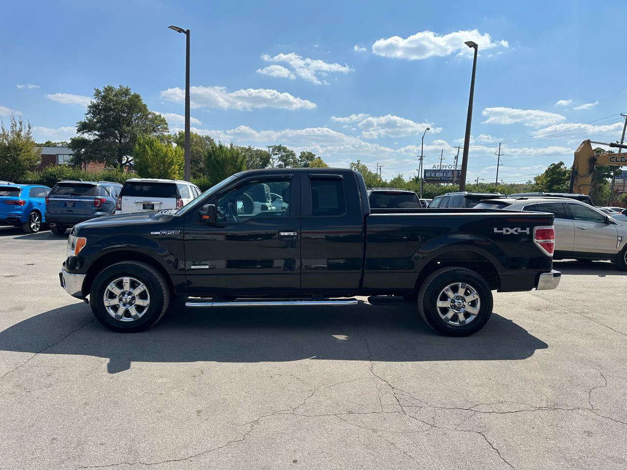 Used 2014 Ford F150 XLT w/ Equipment Group 302A Luxury AWD/4WD image 6