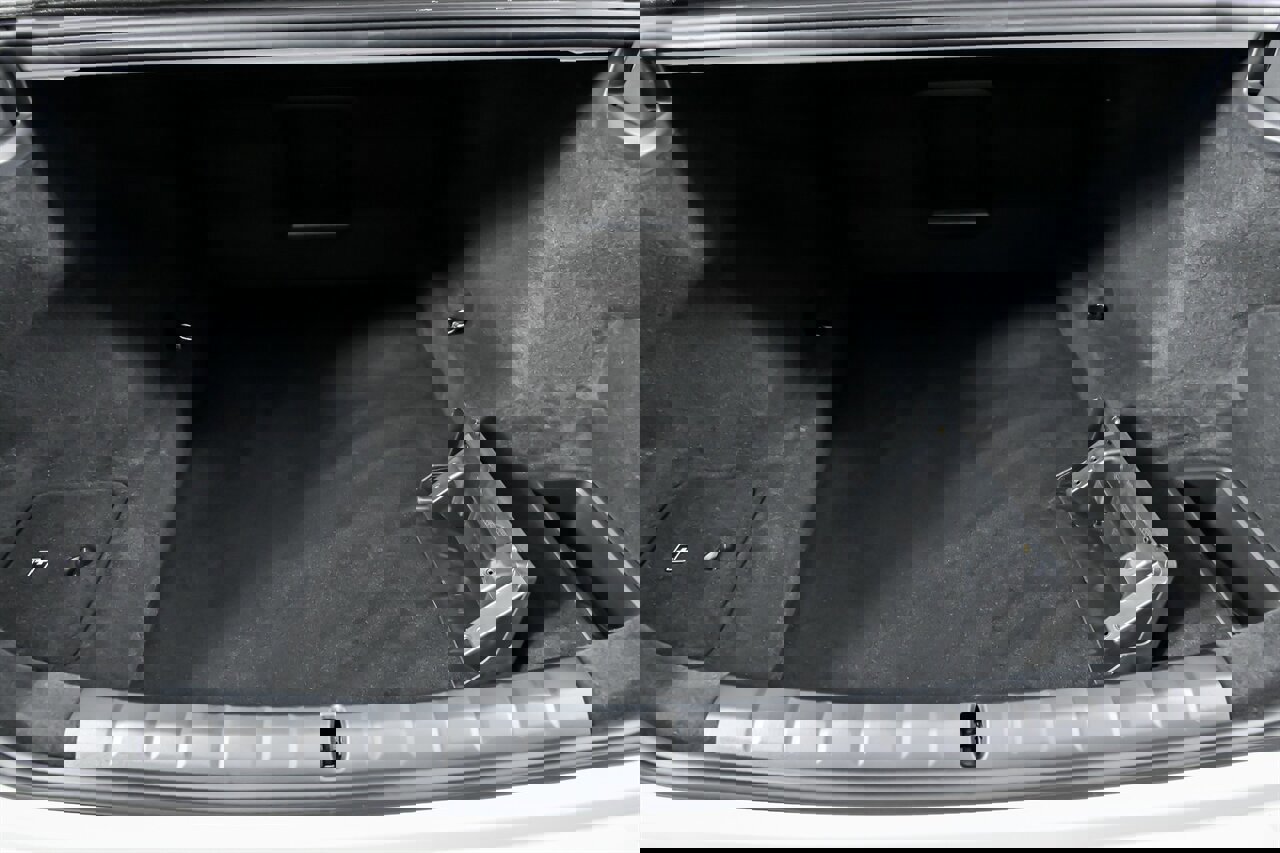 Used 2025 BMW 760i xDrive w/ Executive Package image 15