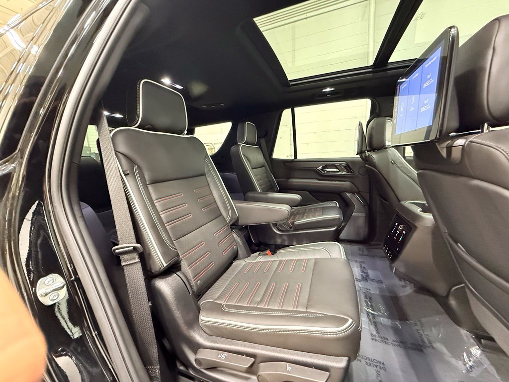 Used 2025 GMC Yukon AT4 Ultimate AWD/4WD image 60