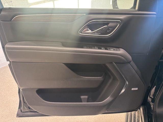 Certified 2024 Chevrolet Tahoe High Country w/ Advanced Technology Package image 24