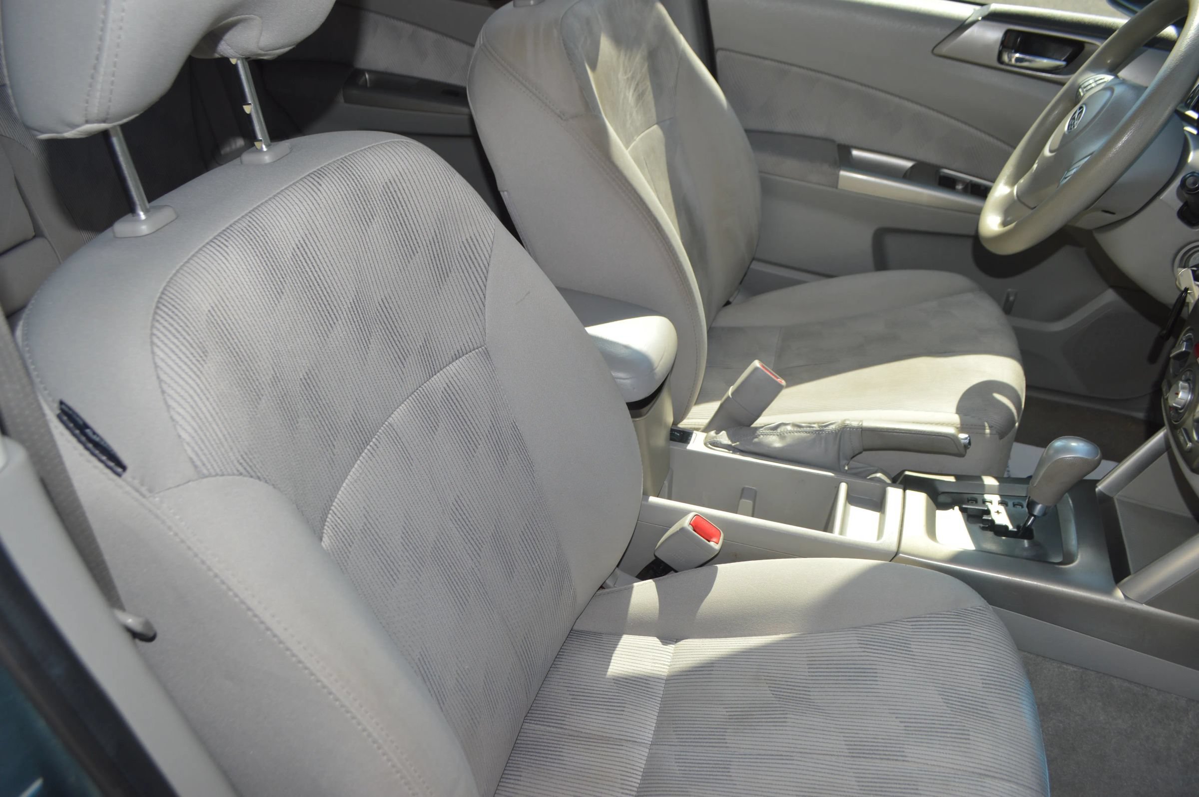 Used 2010 Subaru Forester 2.5X Premium AWD/4WD image 24