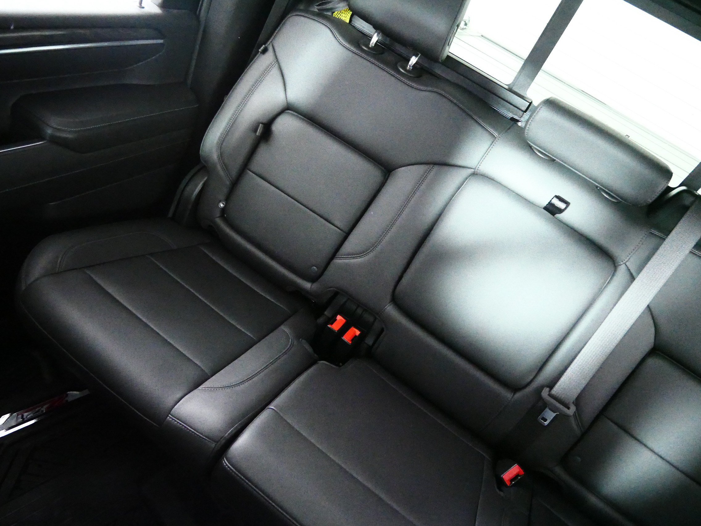 Used 2024 Chevrolet Silverado 3500 LTZ w/ LTZ Convenience Package AWD/4WD image 12