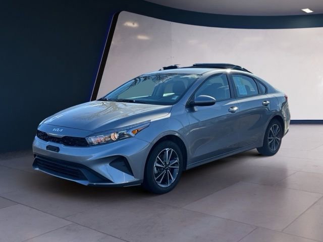 Certified 2023 Kia Forte LXS image 1