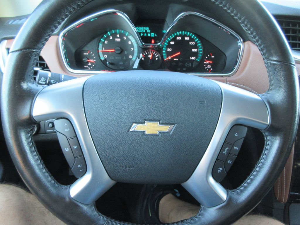 Certified 2017 Chevrolet Traverse LT FWD image 24