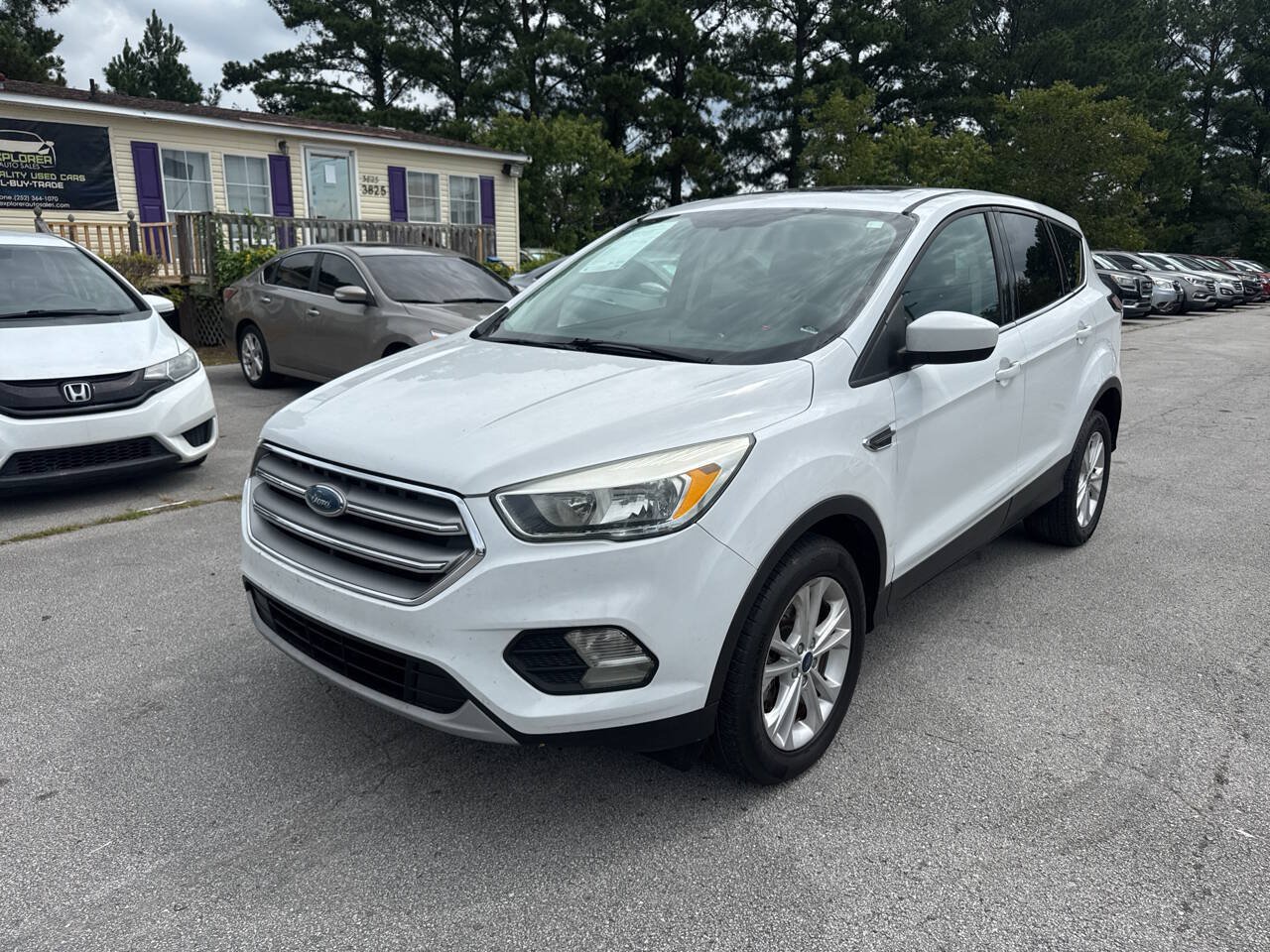 Used 2017 Ford Escape SE