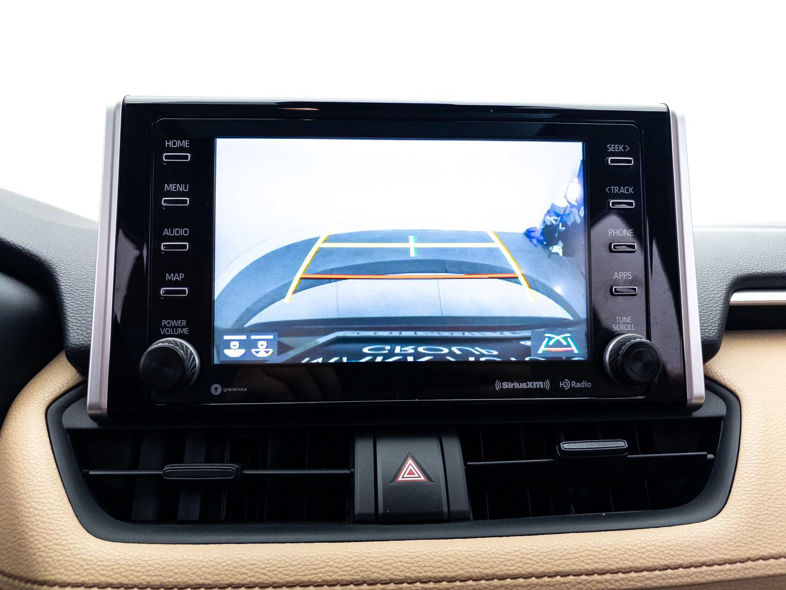 Used 2021 Toyota RAV4 XLE w/ Convenience Package AWD/4WD image 11