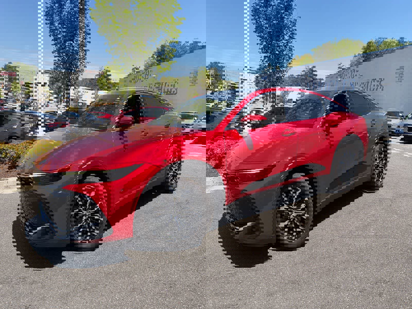 Used 2023 Toyota Crown Limited image 5