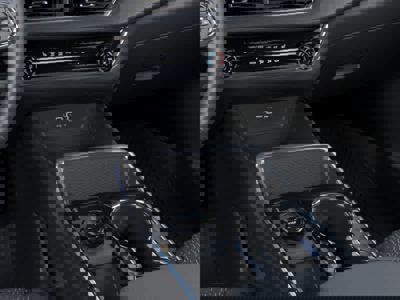 New 2026 Chevrolet Equinox LT w/ LPO, Floor Liner Package image 23