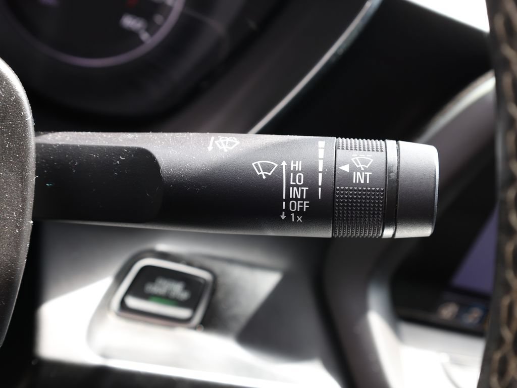 Used 2019 Chevrolet Camaro LT w/ Technology Package RWD image 32