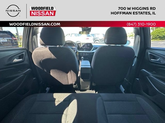 Used 2024 Chevrolet Trax LS FWD image 21
