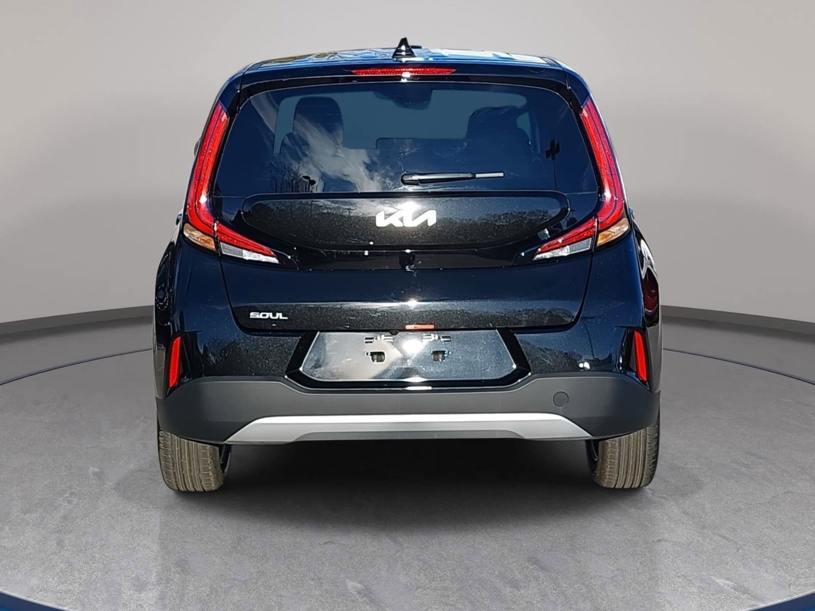 New 2025 Kia Soul LX w/ LX Technology Package FWD image 6