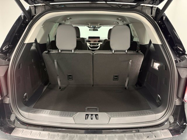 New 2026 Ford Explorer Active w/ Active Comfort Package RWD image 28
