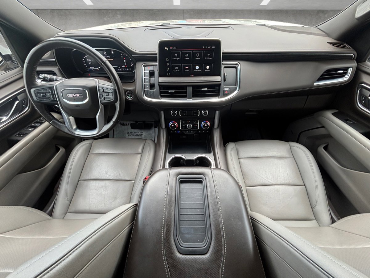 Used 2022 GMC Yukon XL SLT w/ SLT Premium Package AWD/4WD image 24