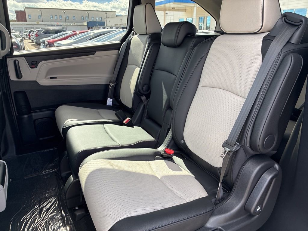 New 2026 Honda Odyssey Elite image 11