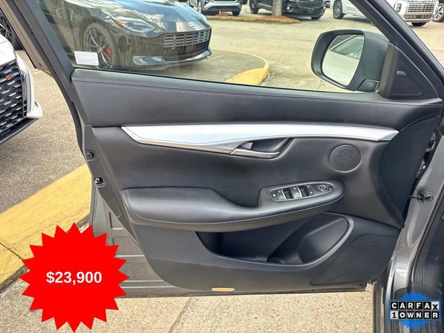 Used 2021 INFINITI QX50 Luxe image 12