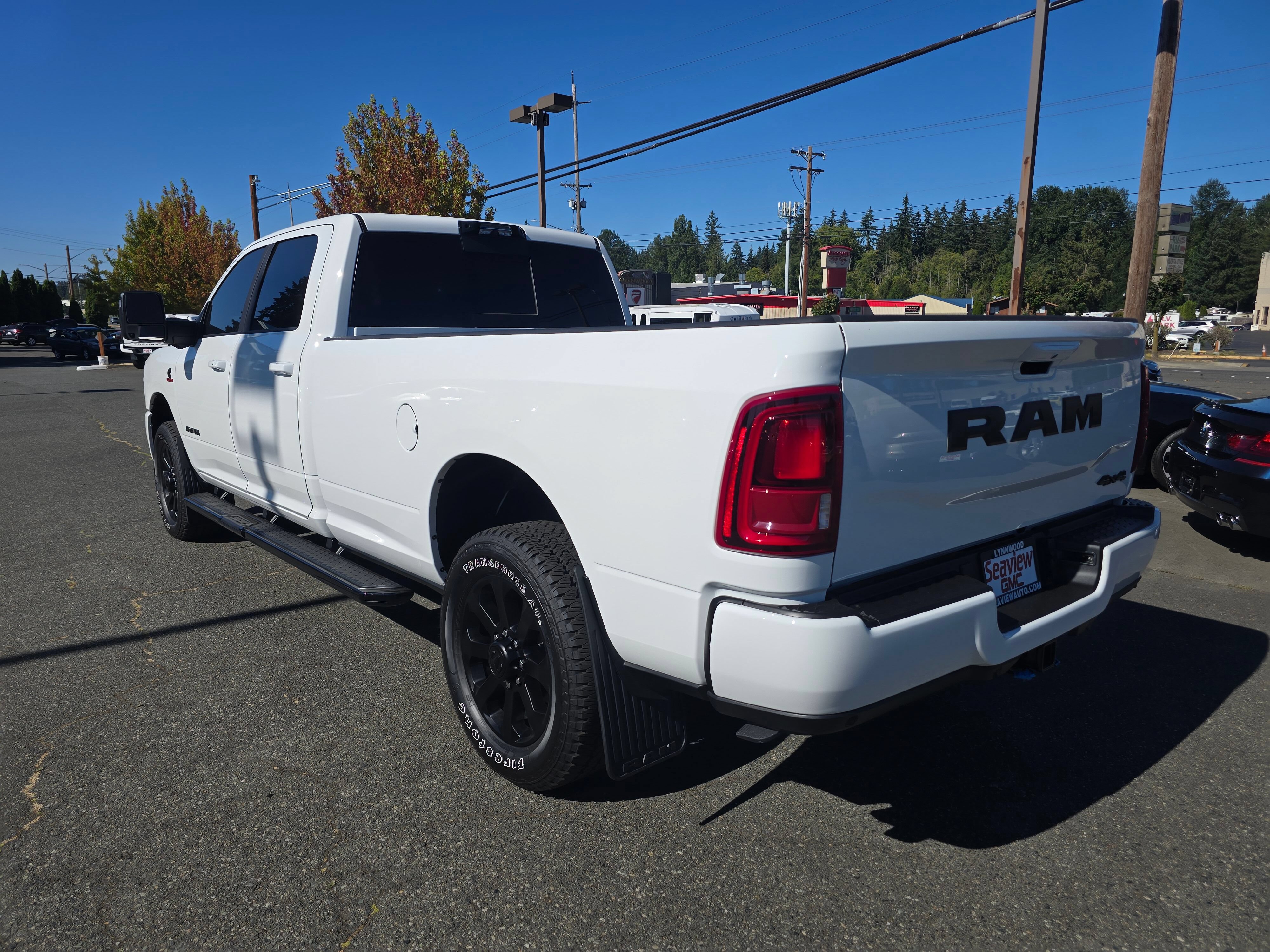 Used 2026 RAM 3500 Laramie w/ Night Edition AWD/4WD image 6