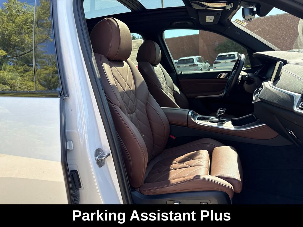 Used 2023 BMW X5 xDrive40i w/ Executive Package AWD/4WD image 32