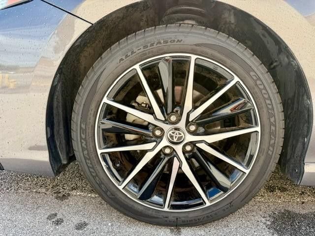Certified 2021 Toyota Camry SE FWD image 8