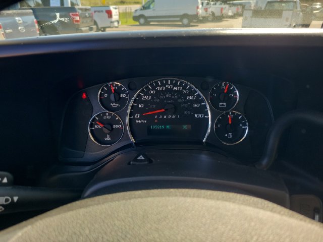 Used 2018 Chevrolet Express 3500 LT w/ LT Preferred Equipment Group RWD image 12