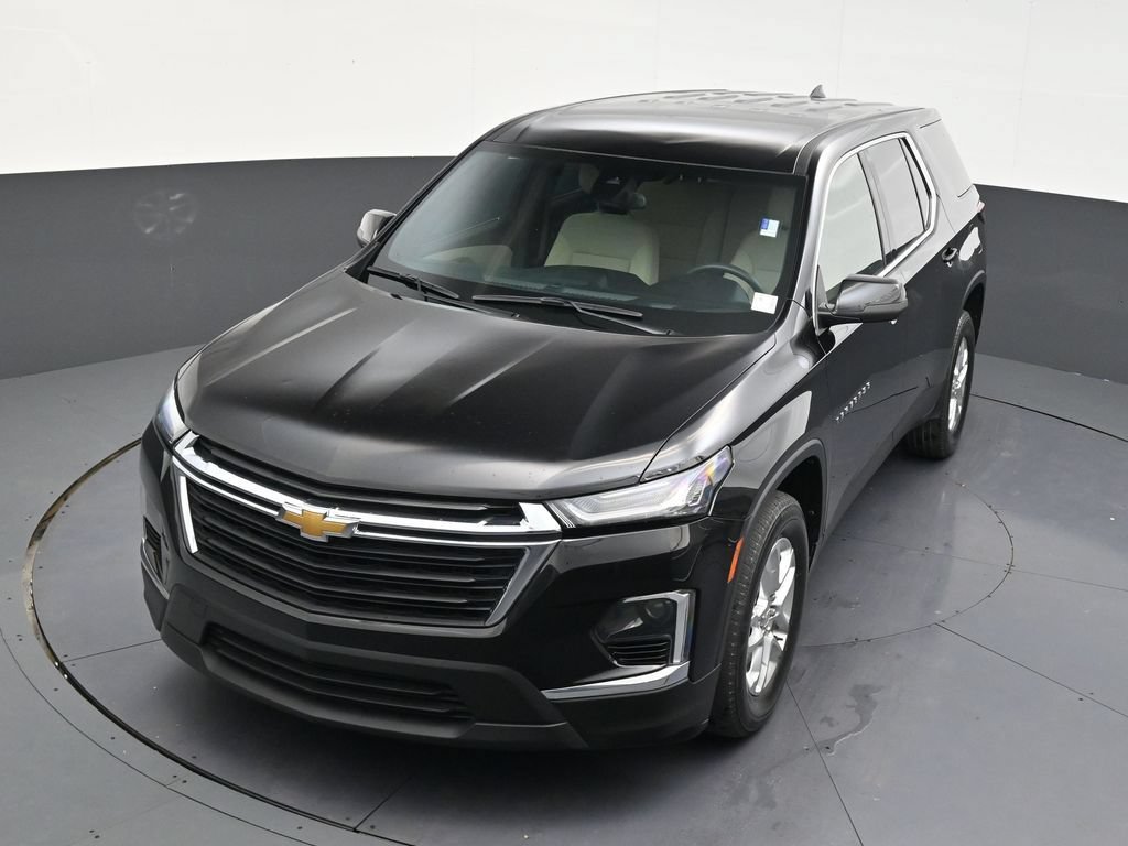 Used 2022 Chevrolet Traverse LS FWD image 18