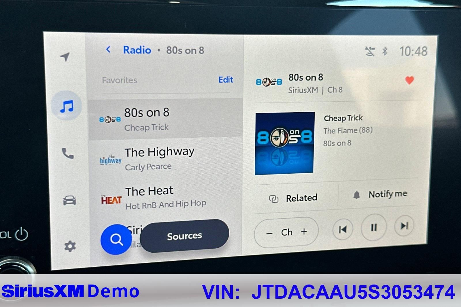 Used 2025 Toyota Prius LE image 34