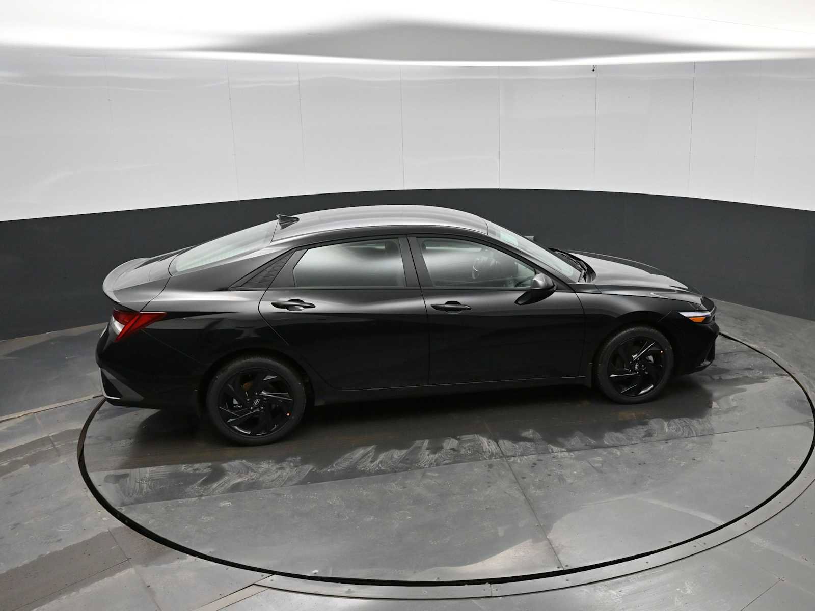 New 2026 Hyundai Elantra Sport image 30