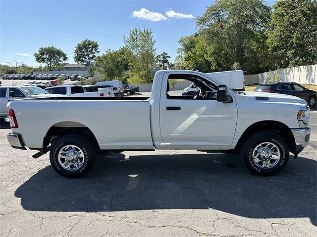 Used 2024 RAM 2500 Tradesman w/ Chrome Appearance Group image 5