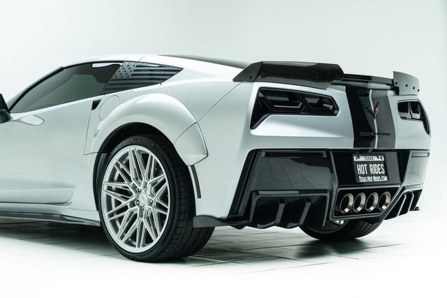 Used 2019 Chevrolet Corvette Stingray Coupe RWD image 20