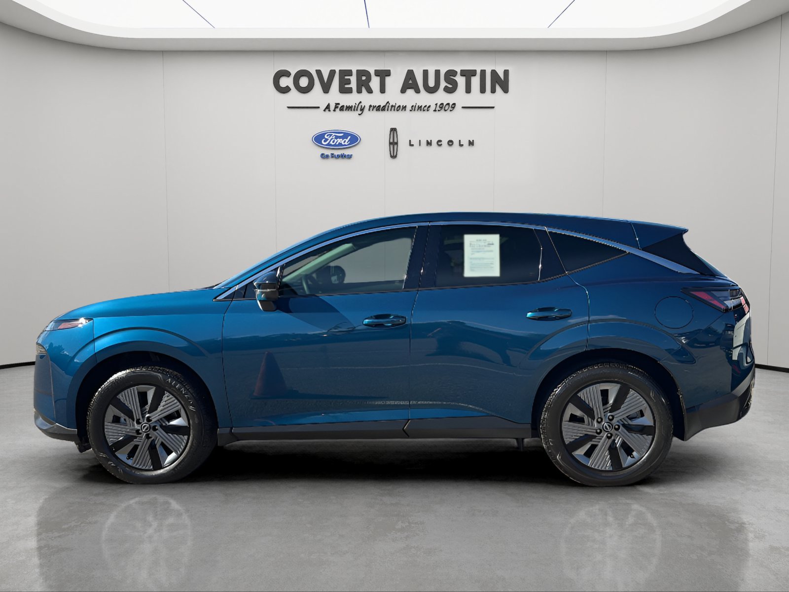 Used 2025 Nissan Murano SL w/ Cargo Package AWD/4WD image 2