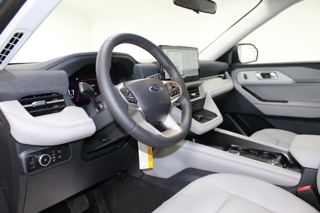 New 2026 Ford Explorer Active image 22