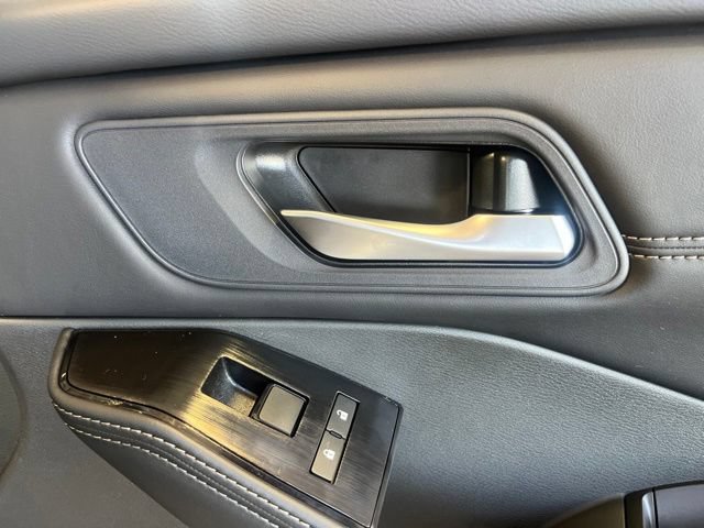 New 2026 Nissan Rogue Dark Armor FWD image 21