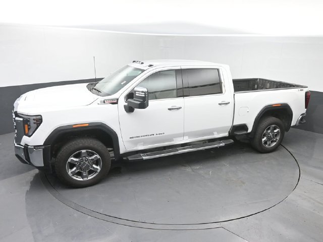Used 2025 GMC Sierra 2500 SLT w/ SLT Convenience Package AWD/4WD image 32