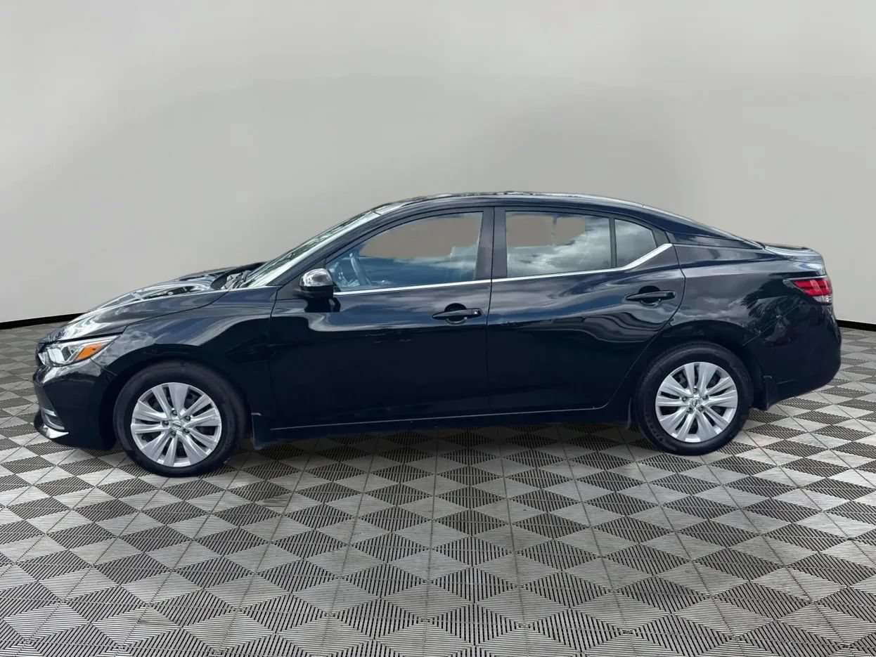 Used 2023 Nissan Sentra S FWD image 8
