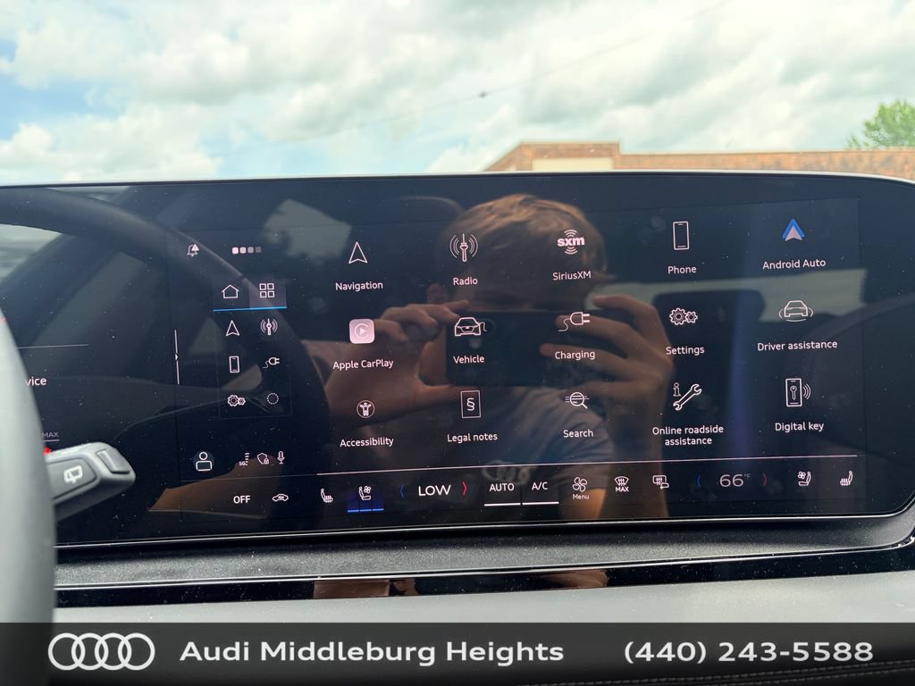 Certified 2025 Audi Q6 e-tron Premium Plus w/ Premium Plus AWD/4WD image 25