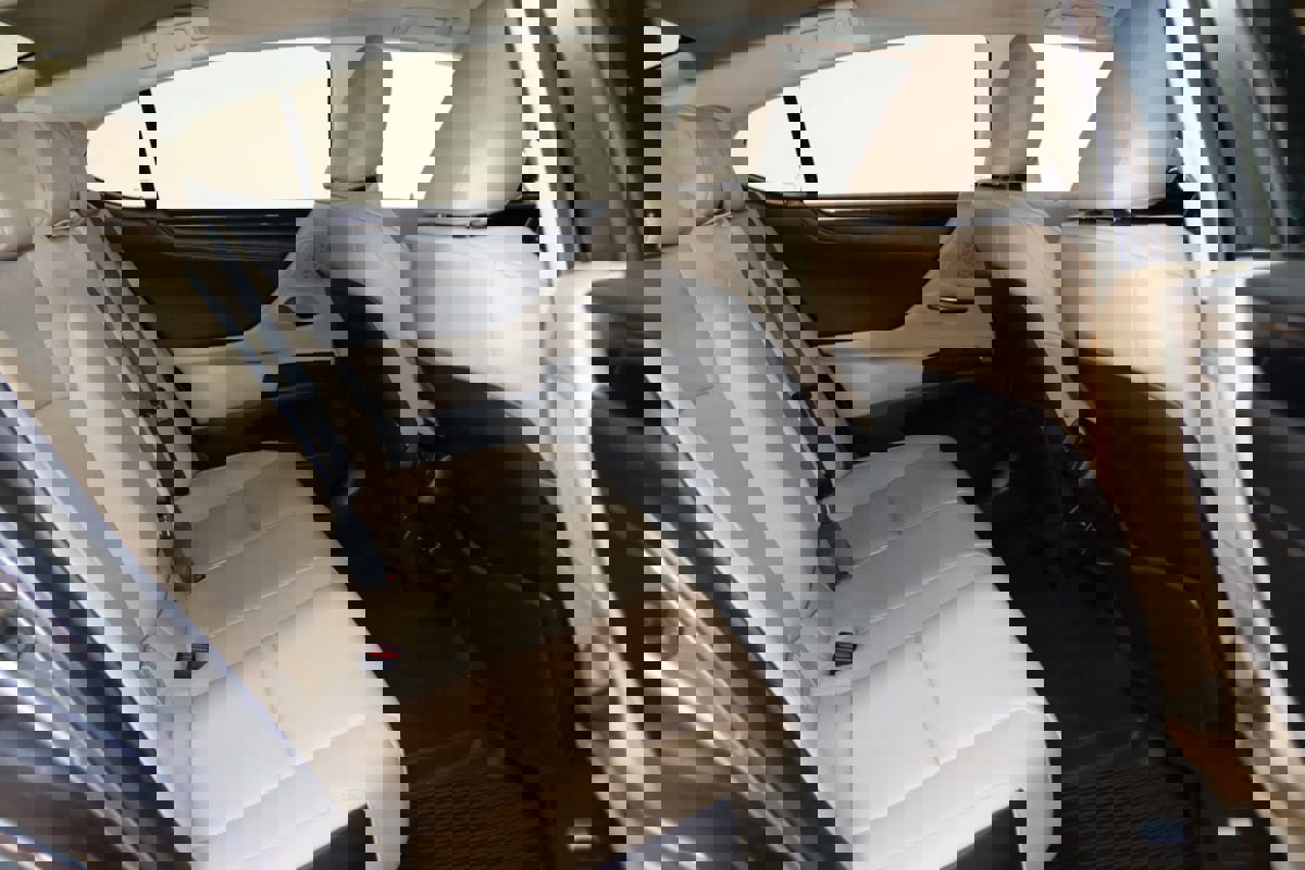 Used 2021 Lexus ES 250 w/ Premium Package image 61