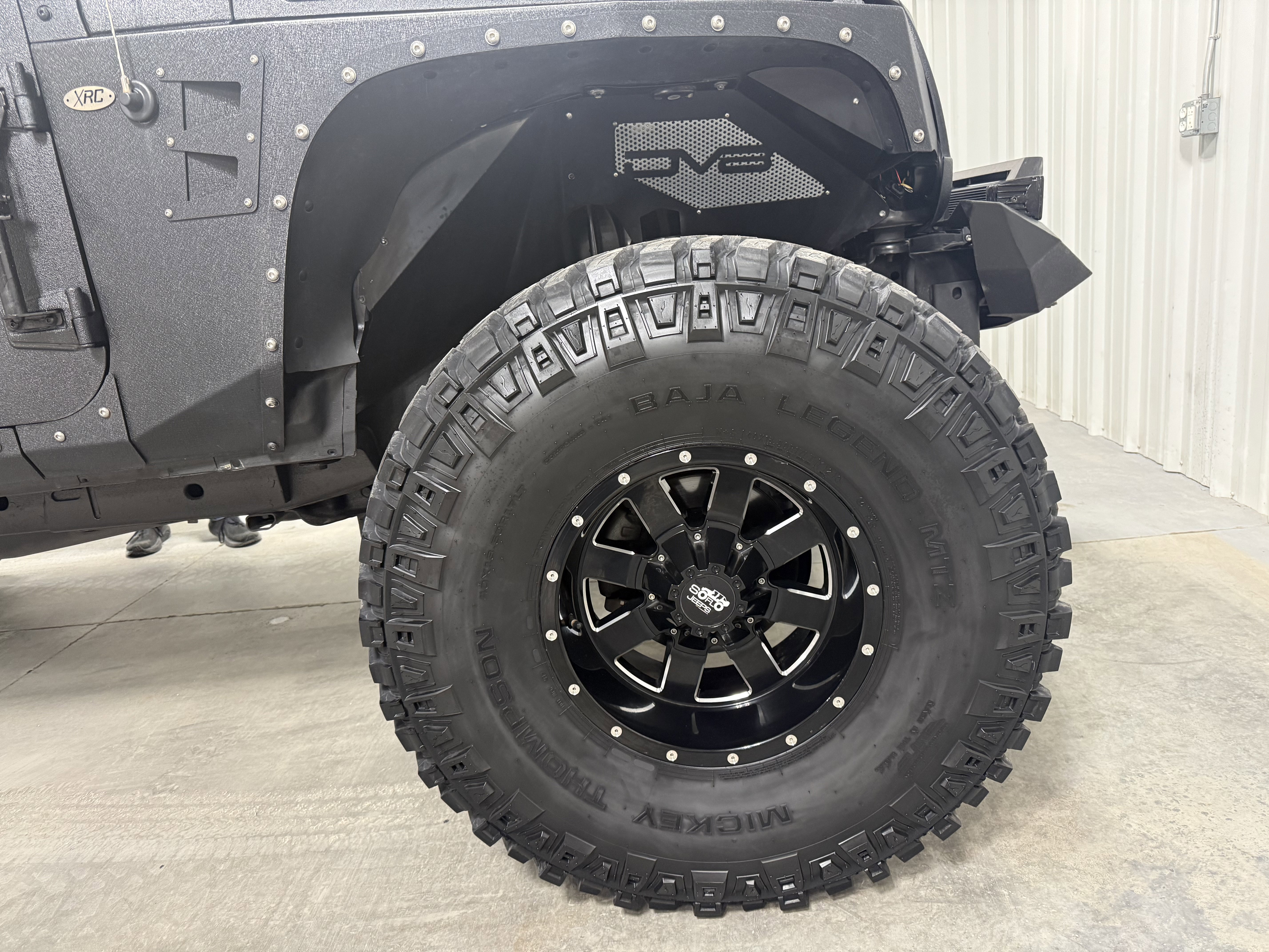 Used 2018 Jeep Wrangler Unlimited Sport image 11