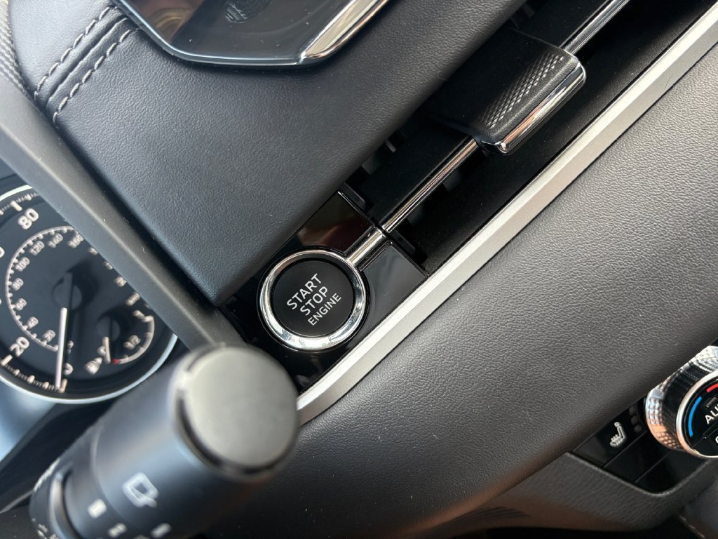 Used 2022 Mitsubishi Outlander SE AWD/4WD image 29